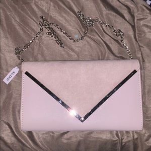 Aldo Clutch